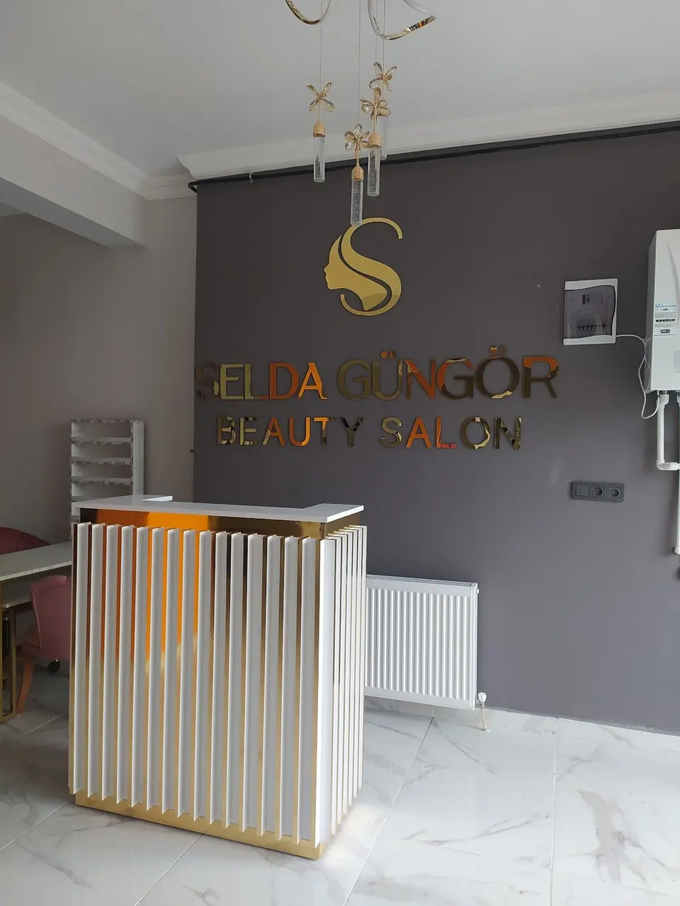 Salonun karşılama alanı